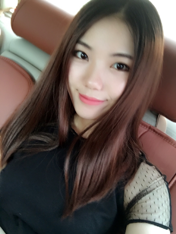 盛开的花朵的第二张照片--襄阳相亲服务中心