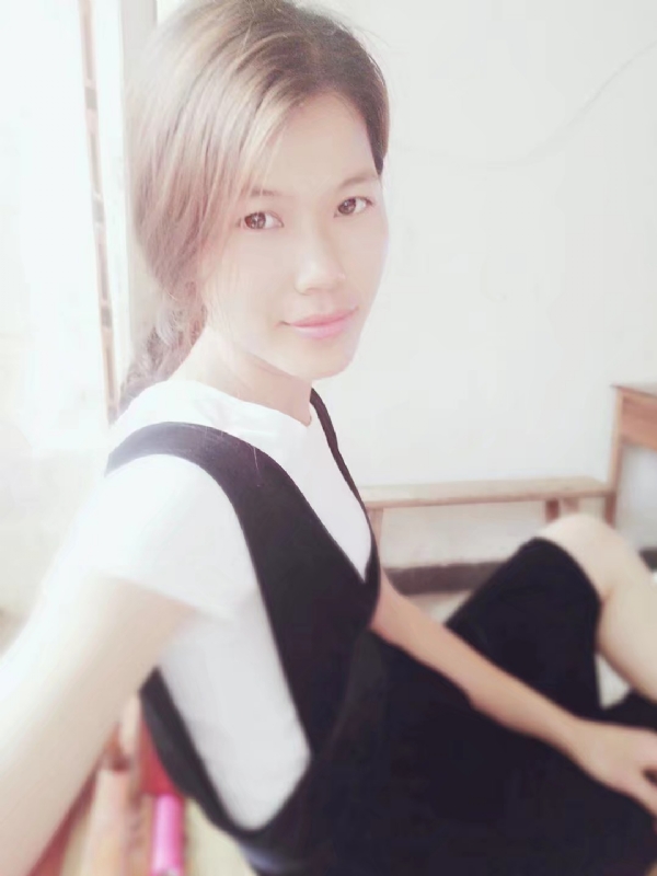 婷婷的第一张照片--襄阳相亲服务中心