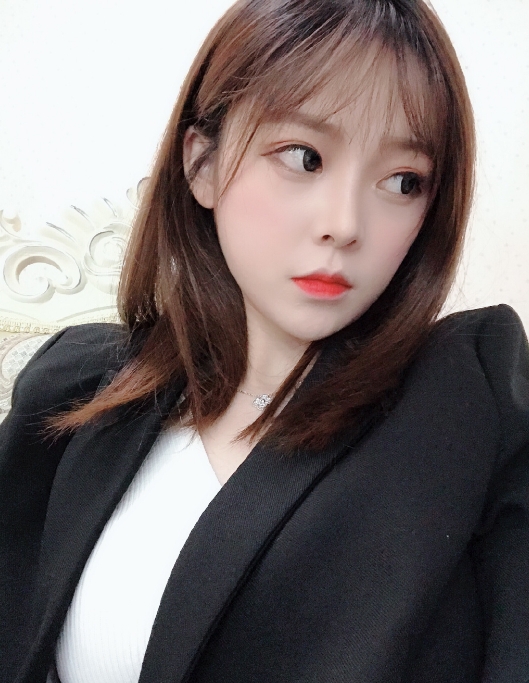 美伊i的第二张照片--襄阳相亲服务中心