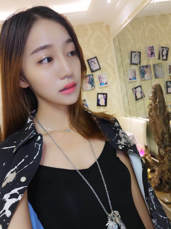 凉兮的第一张照片--襄阳相亲服务中心