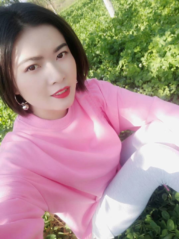 寻找幸福的第一张照片--襄阳相亲服务中心