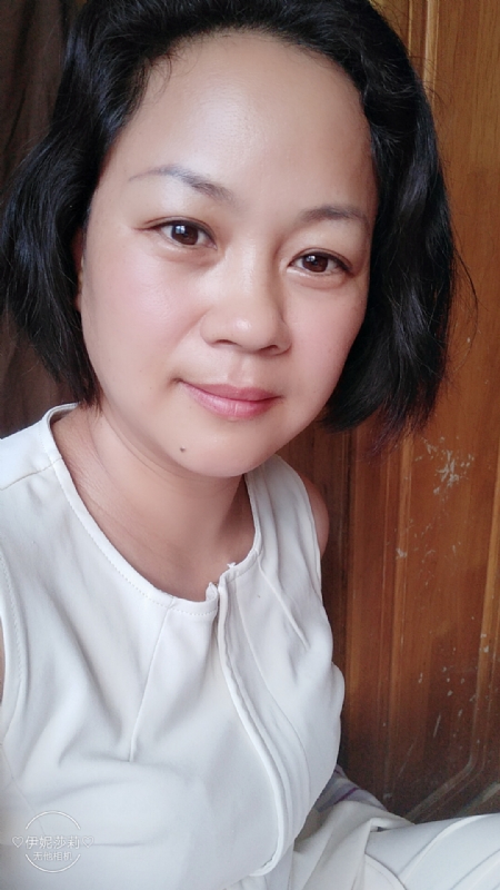 催乳师的第一张照片--襄阳相亲服务中心