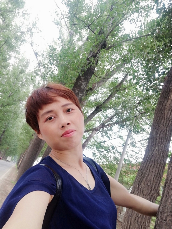 健康快乐女神的第二张照片--襄阳相亲服务中心