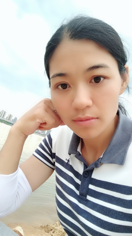 梅子的第一张照片--襄阳相亲服务中心