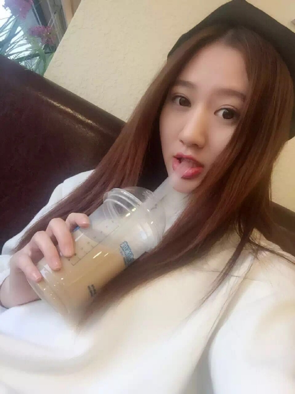 姚瑶的第一张照片--襄阳相亲服务中心