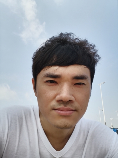 老实人的第一张照片--襄阳相亲服务中心