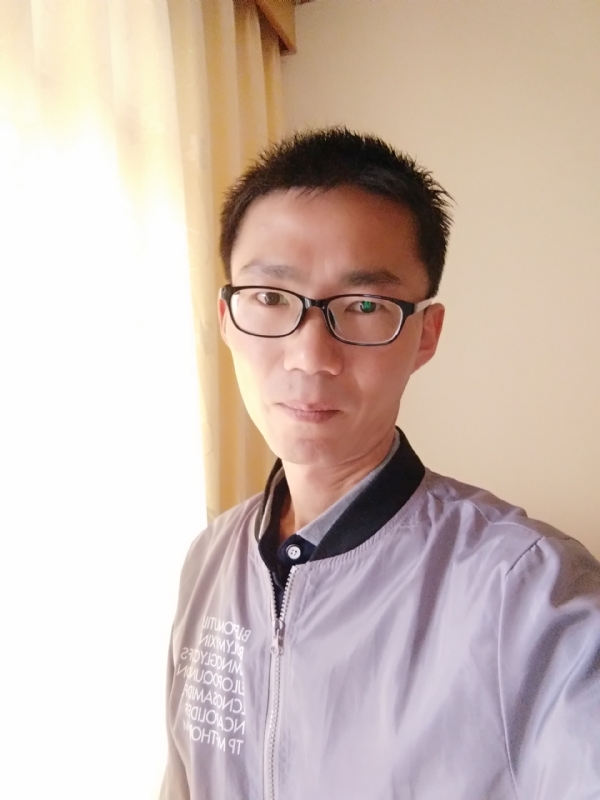 平凡的风的第二张照片--襄阳相亲服务中心