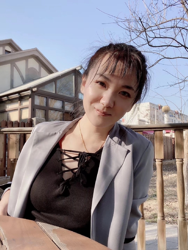 包容的第三张照片--襄阳相亲服务中心