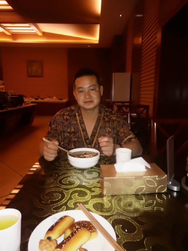 会飞的鱼的第一张照片--襄阳相亲服务中心
