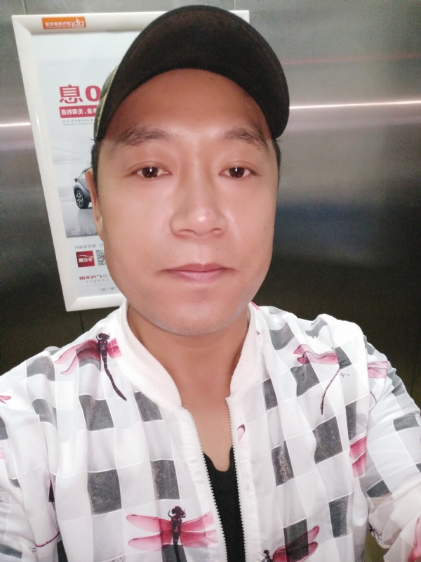 hainy的第一张照片--襄阳相亲服务中心
