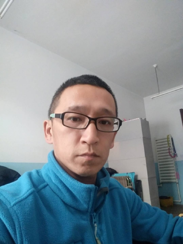 晓峰的第三张照片--襄阳相亲服务中心