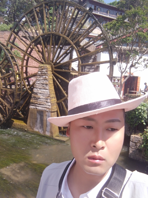 曲靖相亲的第一张照片--襄阳相亲服务中心