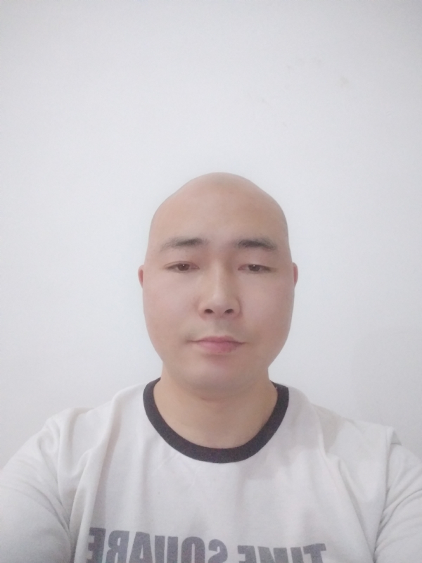 强壮持久的男人的第一张照片--襄阳相亲服务中心