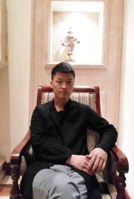 制片人杨亚林的第一张照片--襄阳相亲服务中心