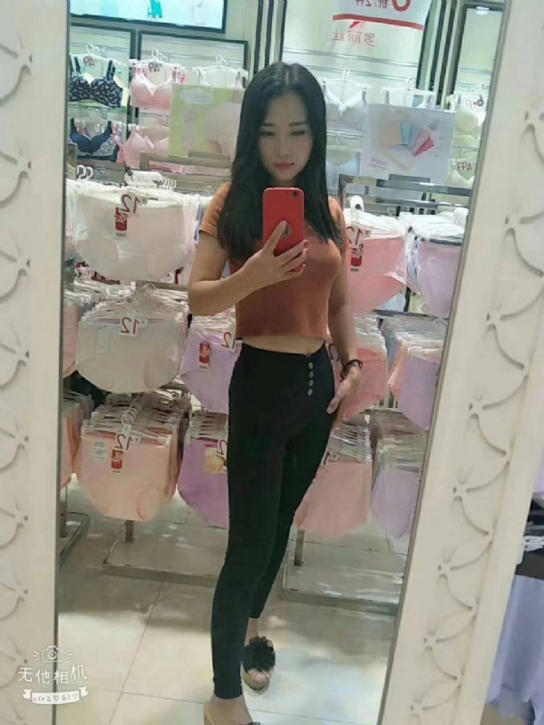 小可爱的第一张照片--襄阳相亲服务中心