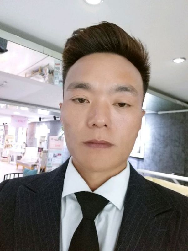 醉酒的蝴蝶的第一张照片--襄阳相亲服务中心