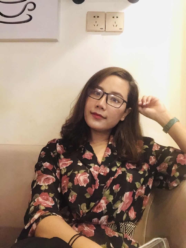 蝴蝶与蓝的第一张照片--襄阳相亲服务中心