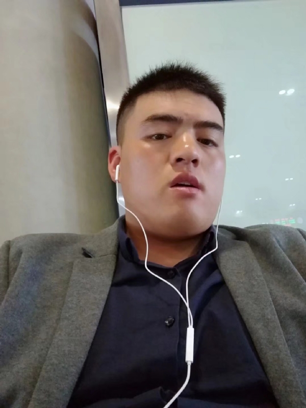 崩沙卡拉卡的第二张照片--襄阳相亲服务中心