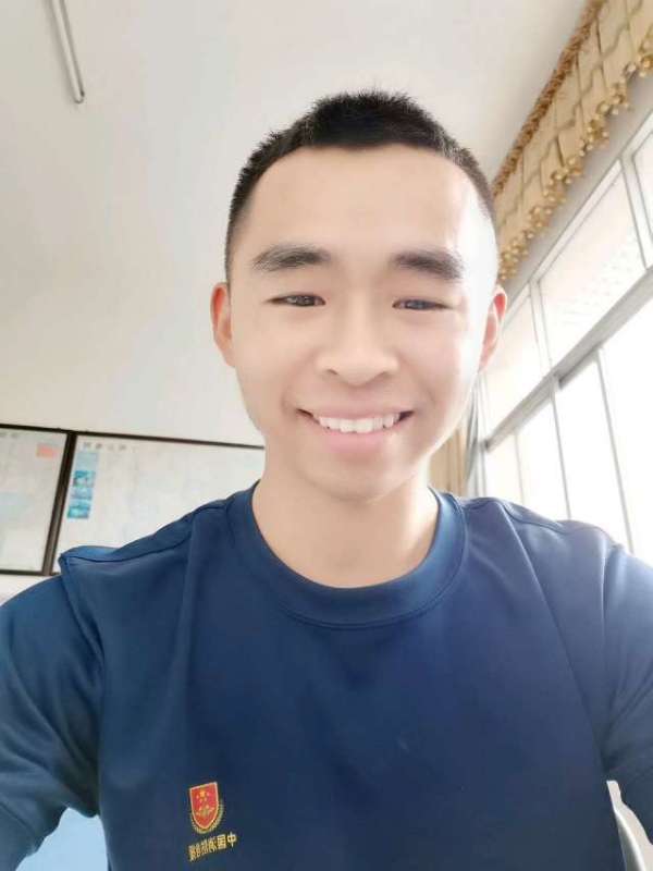 超超的第一张照片--襄阳相亲服务中心