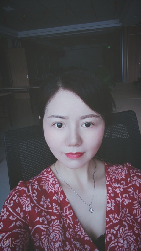 舞月飘雪的第三张照片--襄阳相亲服务中心