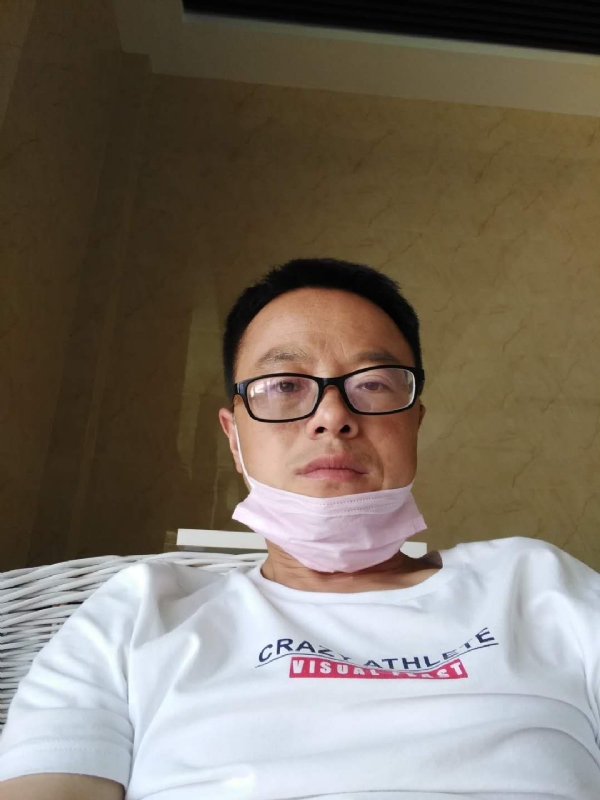 小马奔腾的第一张照片--襄阳相亲服务中心