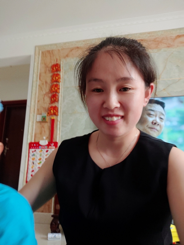睿智的第一张照片--襄阳相亲服务中心