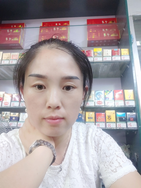 睿智的第二张照片--襄阳相亲服务中心