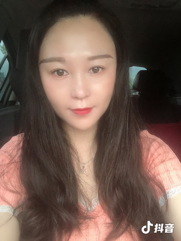 云云的第一张照片--襄阳相亲服务中心
