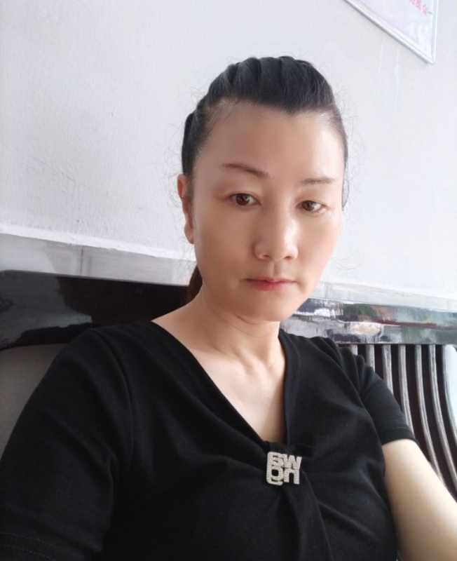 单只蝴蝶的第一张照片--襄阳相亲服务中心