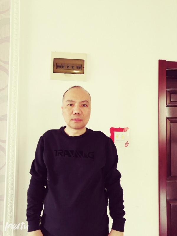 酒香四溢的第二张照片--襄阳相亲服务中心