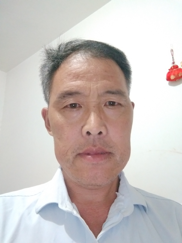 邹学辉的第三张照片--襄阳相亲服务中心