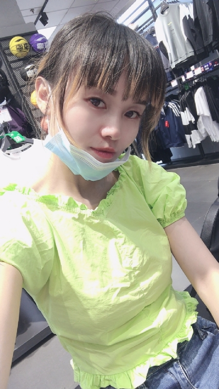 婀娜袅袅的第一张照片--襄阳相亲服务中心