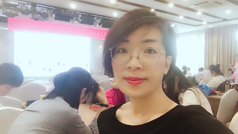 沙拉的第一张照片--襄阳相亲服务中心