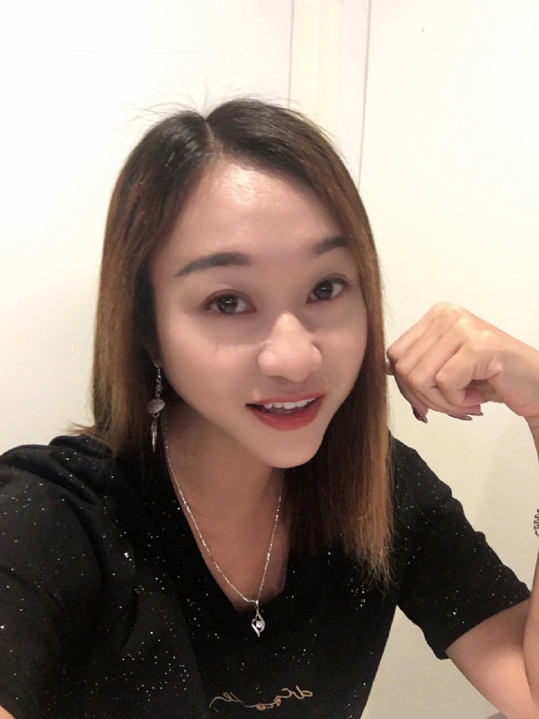 小蜜蜂??的第一张照片--襄阳相亲服务中心