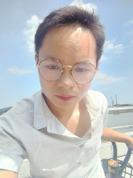 楠呐的第三张照片--襄阳相亲服务中心