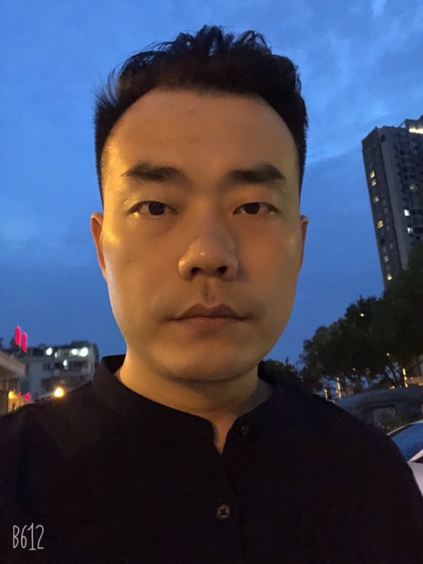 楚河畔的第二张照片--襄阳相亲服务中心