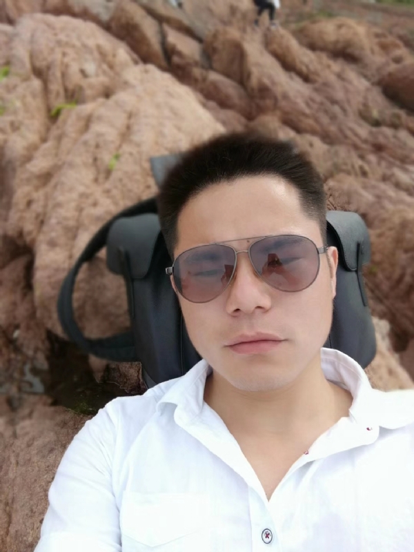 易听的第二张照片--襄阳相亲服务中心