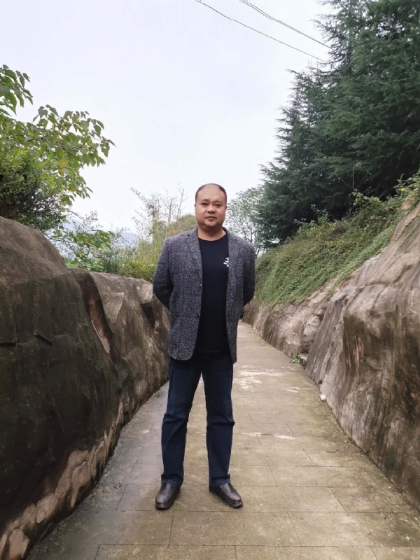 玉竹的第四张照片--襄阳相亲服务中心