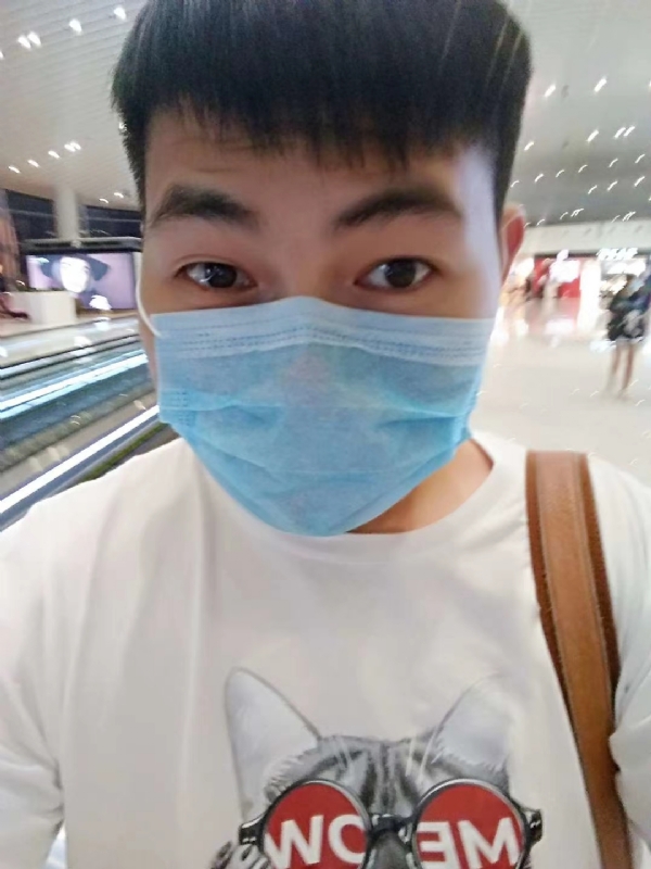咔咔一顿的第二张照片--襄阳相亲服务中心