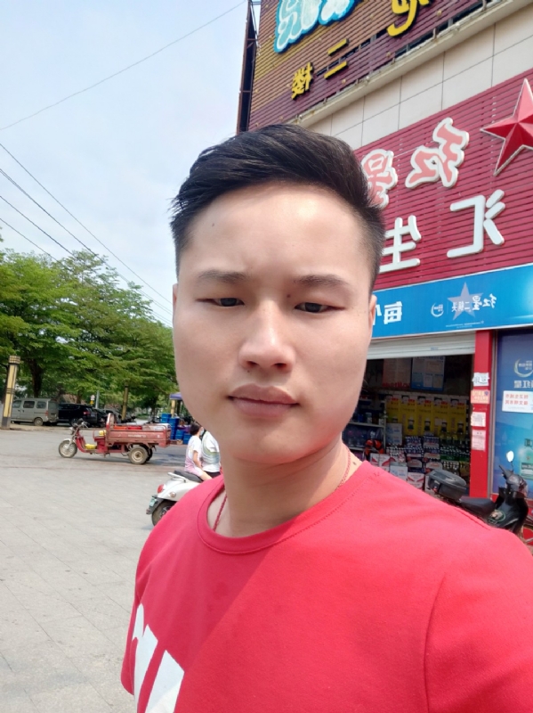 刘振军的第一张照片--襄阳相亲服务中心