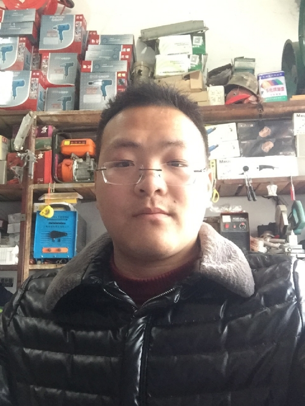 鼎福的第二张照片--襄阳相亲服务中心