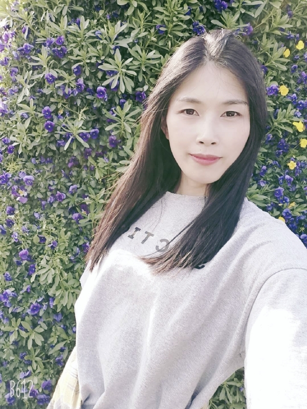 妍妍的第一张照片--襄阳相亲服务中心