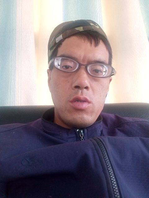 等待有缘人的第一张照片--襄阳相亲服务中心