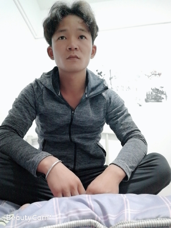 东浩学长的第一张照片--襄阳相亲服务中心