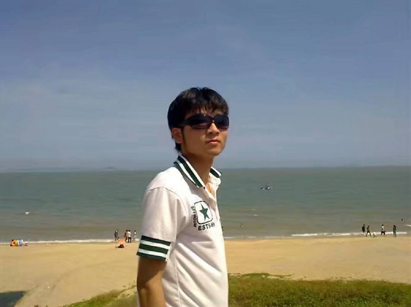 阿俊的第一张照片--襄阳相亲服务中心