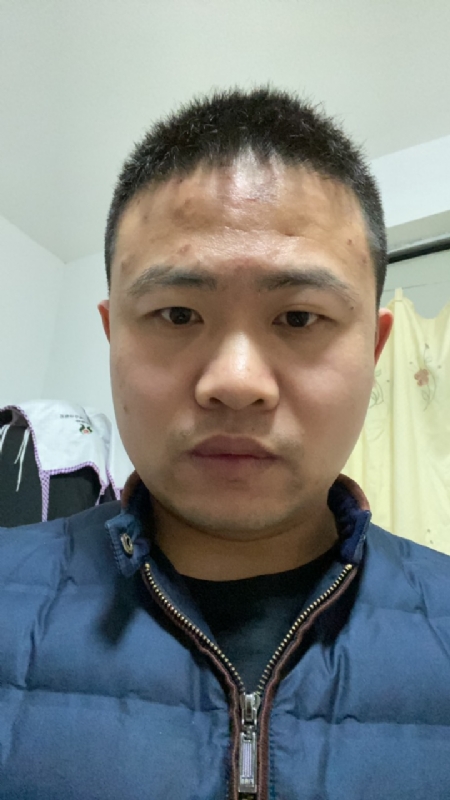 苹果的第一张照片--襄阳相亲服务中心