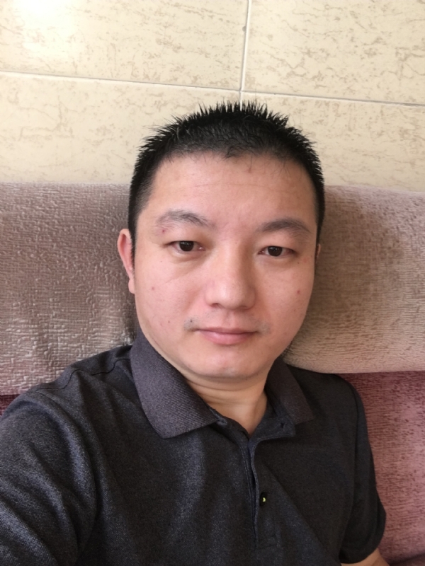 曲怀觞的第一张照片--襄阳相亲服务中心