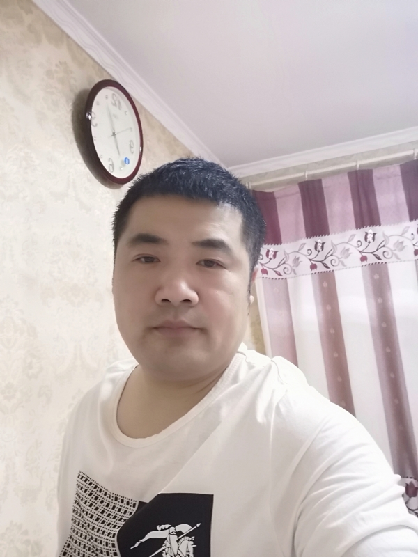 爱你的眼睛的第一张照片--襄阳相亲服务中心