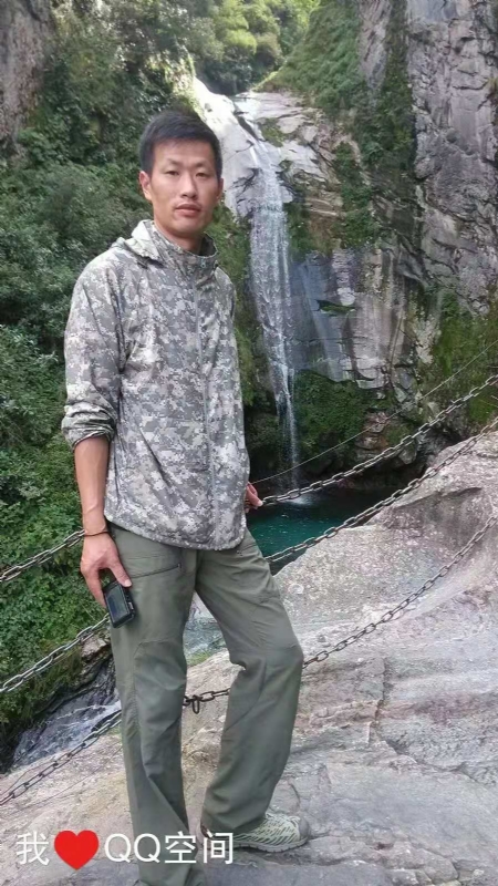 陌颜的第一张照片--襄阳相亲服务中心