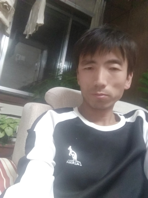 可惜我是水瓶座的第二张照片--襄阳相亲服务中心
